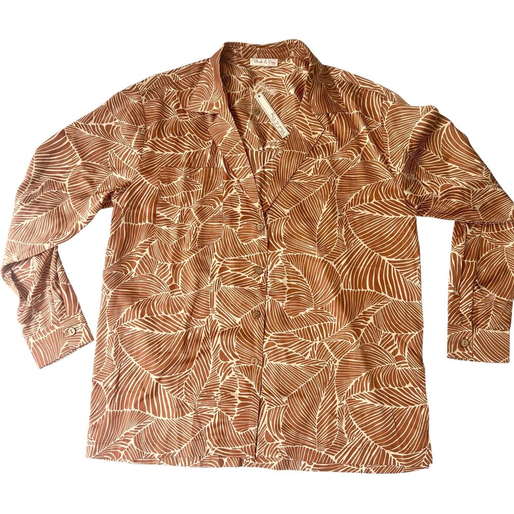 New W/ Tags Blush & Day Medium Silky Long-Sleeve Botanical Print Blouse